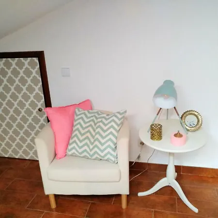 The Mint House * Caldas Da Rainha
